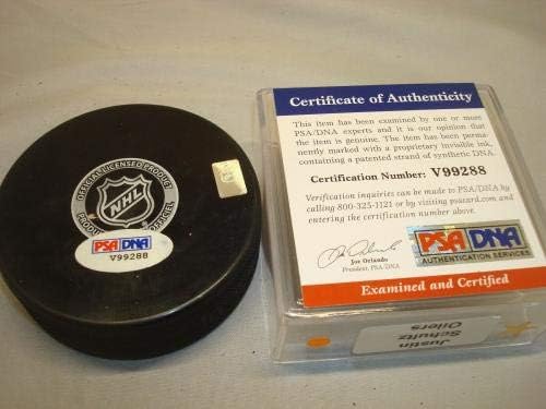 Джъстин Шулц, подписано хокей шайба Едмънтън Ойлърс с автограф на PSA/DNA COA 1Б - за Миене на НХЛ с автограф
